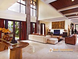 The Bale Tokek Villa