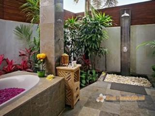 The Bale Tokek Villa Kuta (Bali)